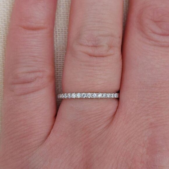 Genuine Moissanite 925 Sterling Silver Wedding Engagment Band Ring - Picture 2 of 11
